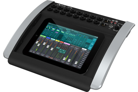 Behringer X18 18-Channel Digital Mixer for iPad